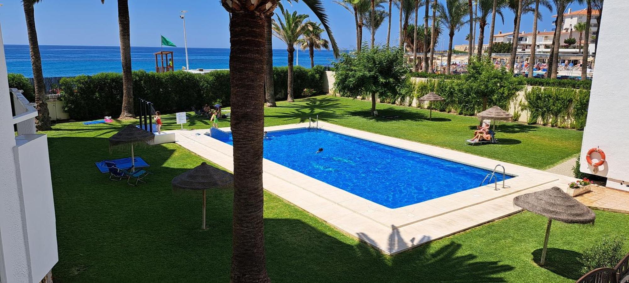 Torresol Sea View Apartment Nerja Exterior photo
